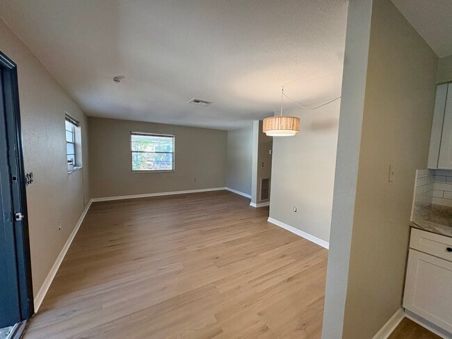 Photo - 153 New York Ave