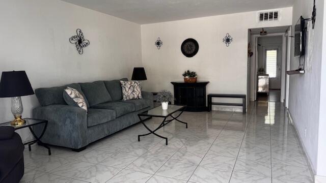 Photo - 2000 NE 51st Ct Unit 111