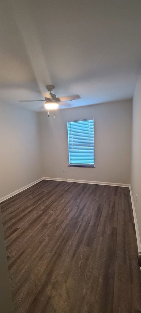 Photo - 104 Coachman Ln