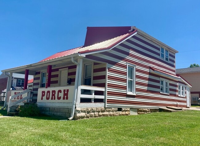 Photo - "The Porch" - ABNB, Short Term, monthly an...