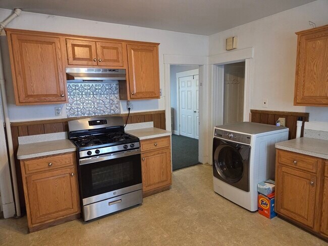 Photo - 21 Olney St Unit 1