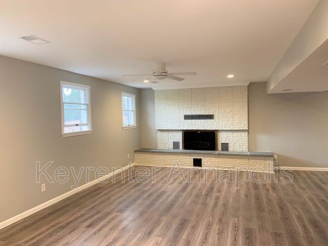 Photo - 840 Valentine View Condo Unit B