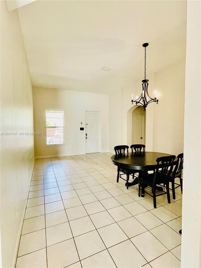 Photo - 4006 NE 20th St