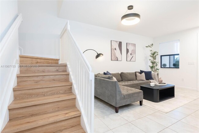 Photo - 25128 SW 113th Pl