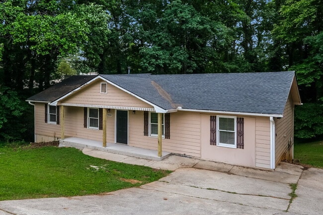 Photo - 1695 Lawrenceville-Suwanee Rd