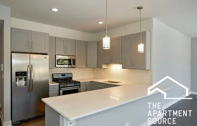 Photo - 3620 W Irving Park Rd Unit 2