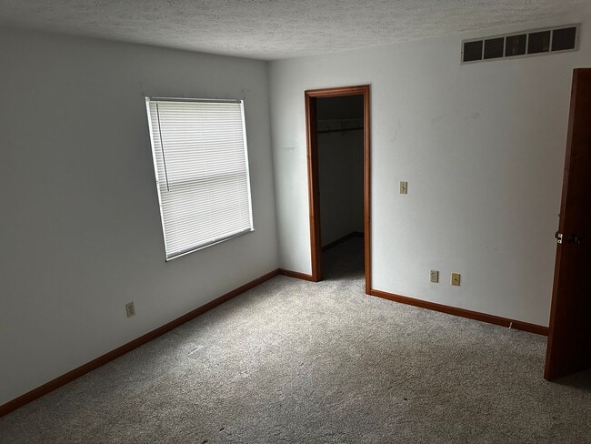 Photo - 1604 S Pinestone Ct