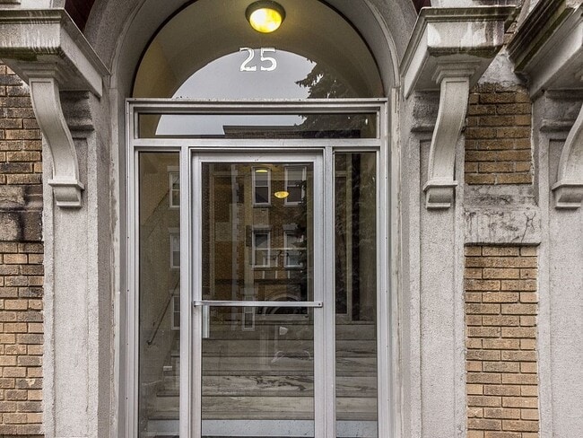 Building Photo - 25 Westbourne Terrace Unit 2A Rental