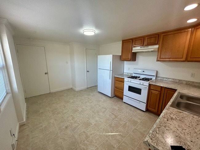 Photo - 17473 Ehle St Unidad downstairs