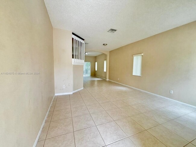 Photo - 1808 SW 101st Ter