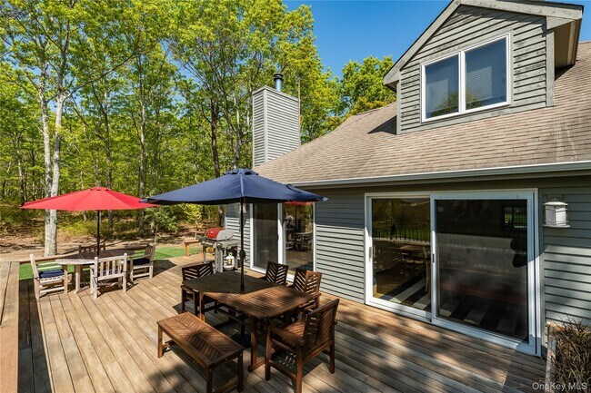 Photo - 16 Hildreth Rd S