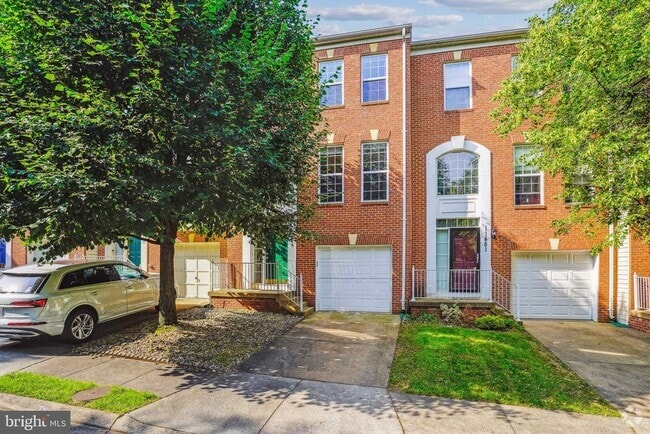 Building Photo - 11479 Carriage Gate Ct Rental