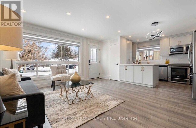 Photo - 139 Maurice Ct