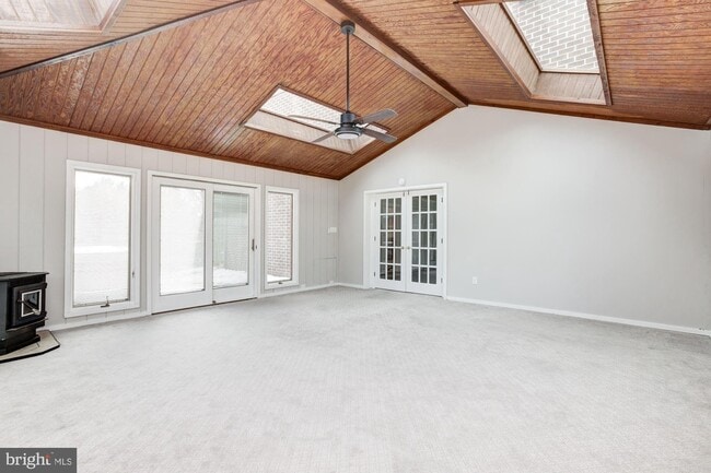 Photo - 6636 Isle of Skye Dr Unidad Room 5