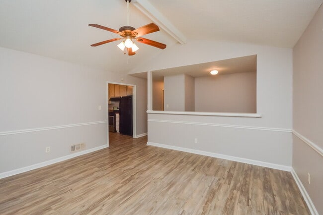 Photo - 1589 Cherry Hill Ln SW