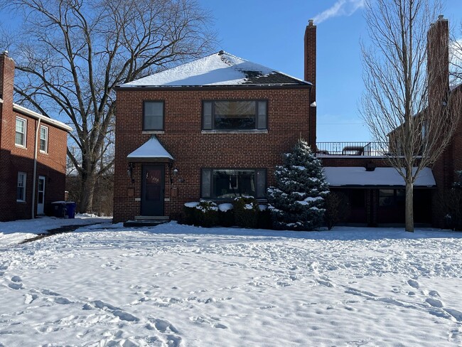 Photo - 1738 Ashland Ave Apartment Unit 1738-B