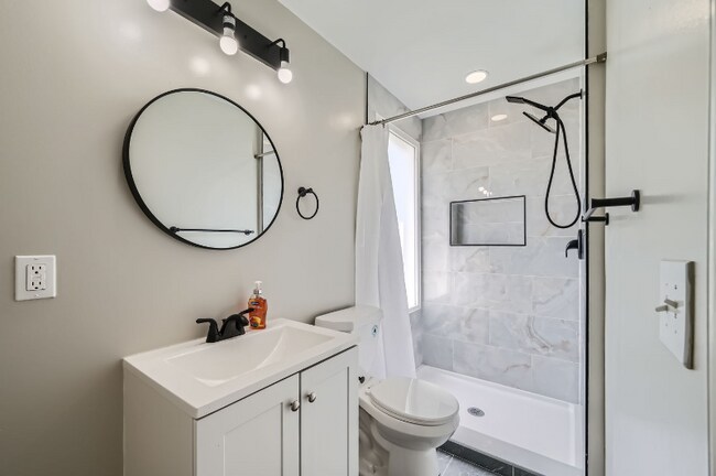 Photo - 1019 E Preston St Townhome