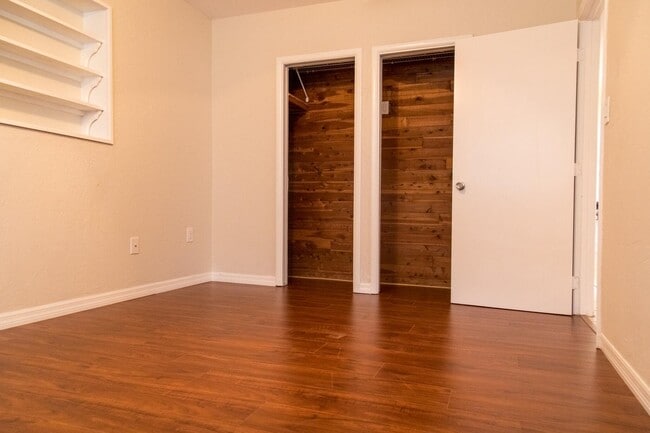Photo - 130 SW 14th Ave