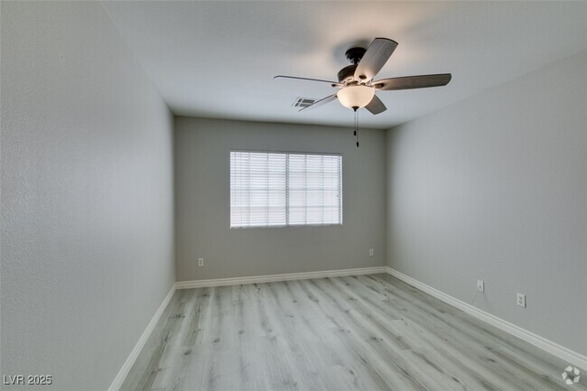Building Photo - 10130 Quilt Tree St Rental