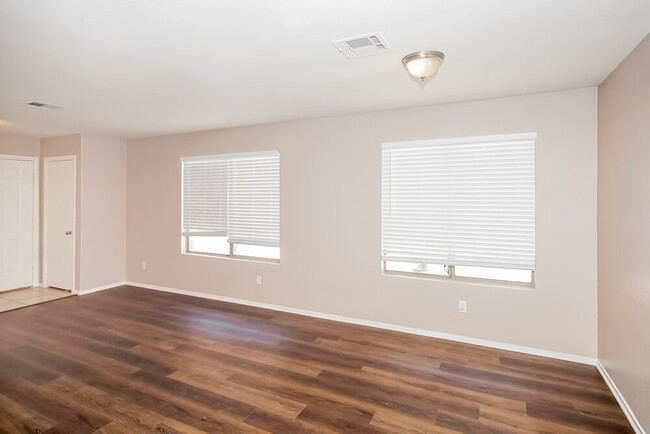 Photo - 4756 Julesburg Dr