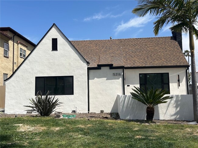 Building Photo - 5316 S Rimpau Blvd Rental