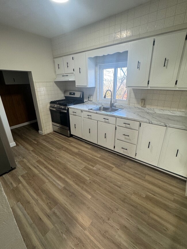 Photo - 1932 Beech St