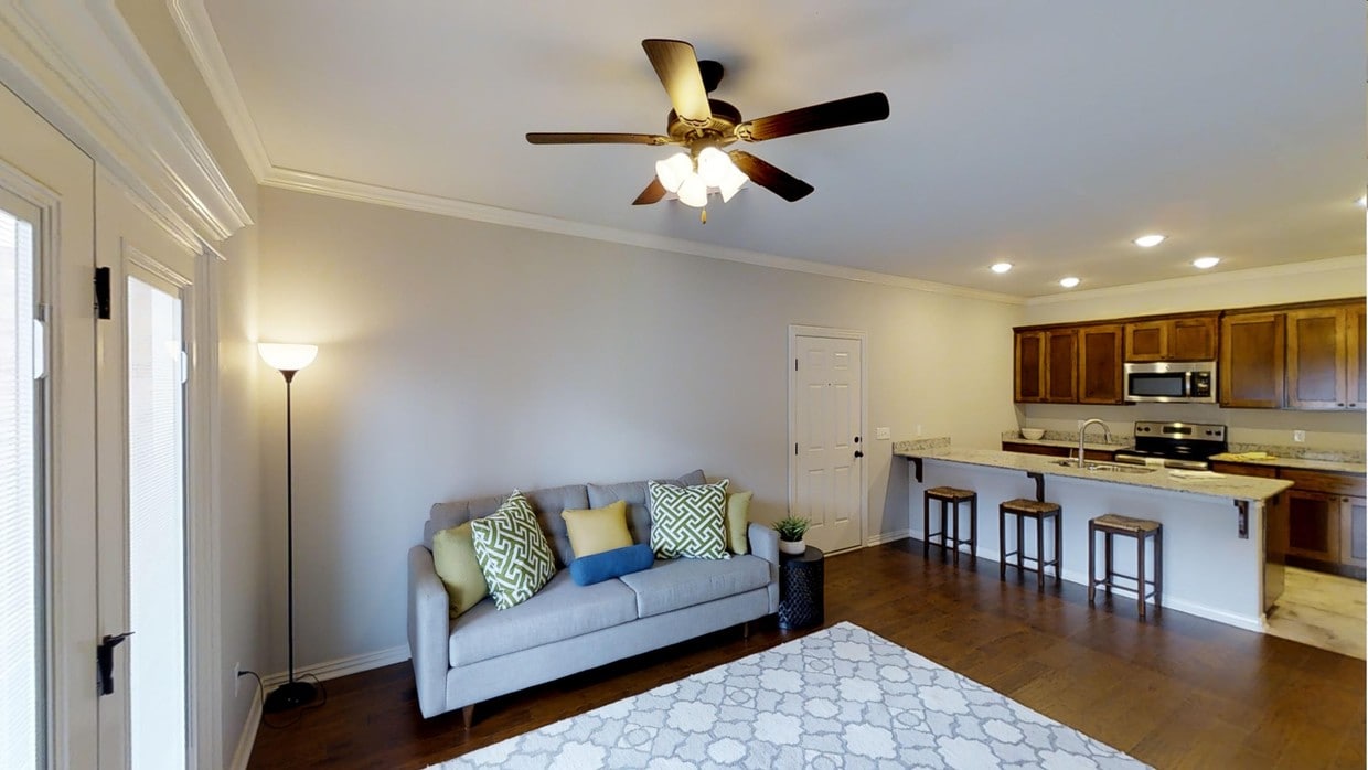 Photo - Woodland Park Apartments
