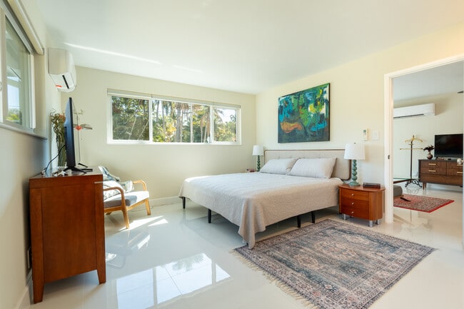 Photo - 2121 Parker Ave