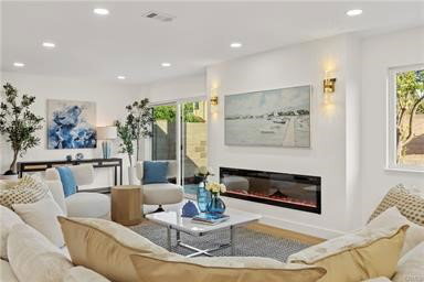 Photo - 10276 Falcon Ave