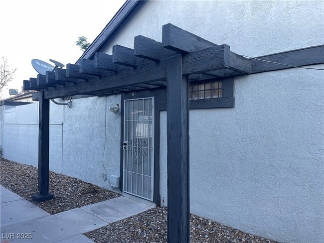 Photo - 4007 Danford Pl