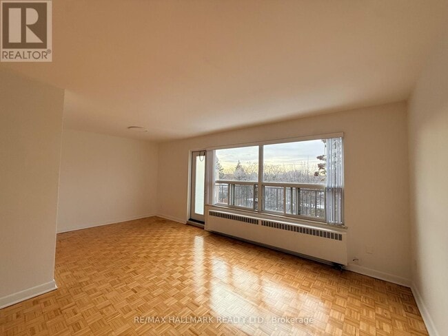 Photo - 28 Upper Canada Dr Unité 405