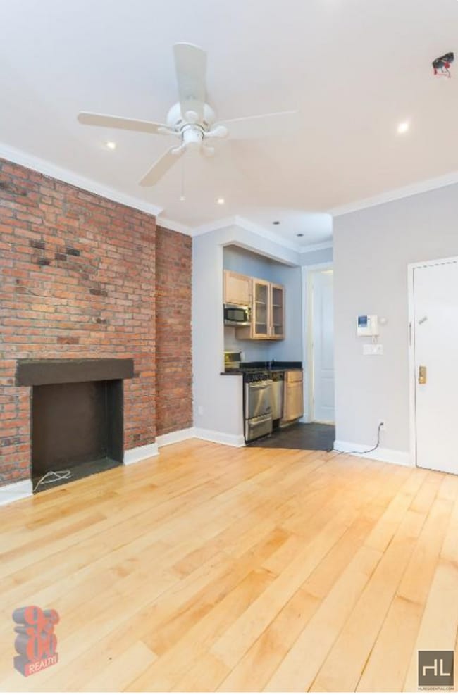 Building Photo - Avenue B Rental