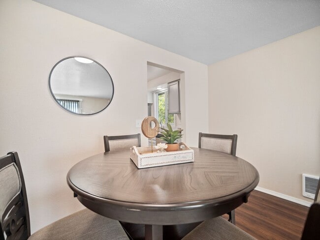 Photo - Clean and Cozy 2 bedroom condo with private parking