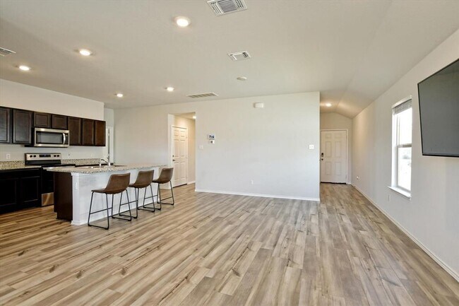 Photo - 508 Wyatt Wy