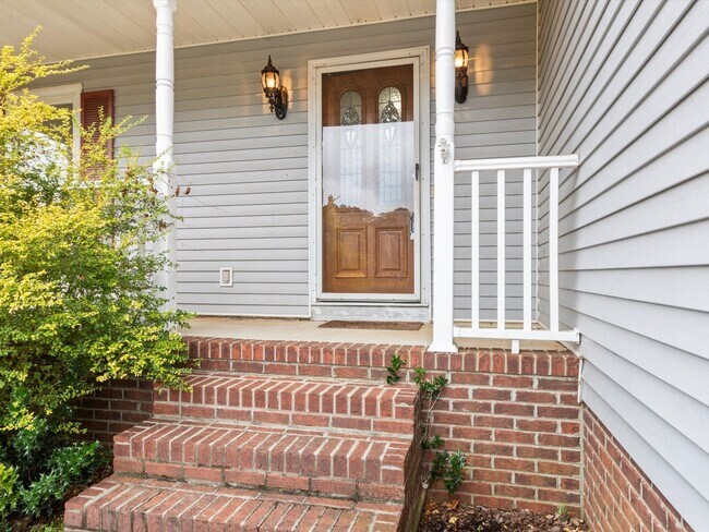 Photo - Nice, well-maintained home located on a quiet street in East Limestone.