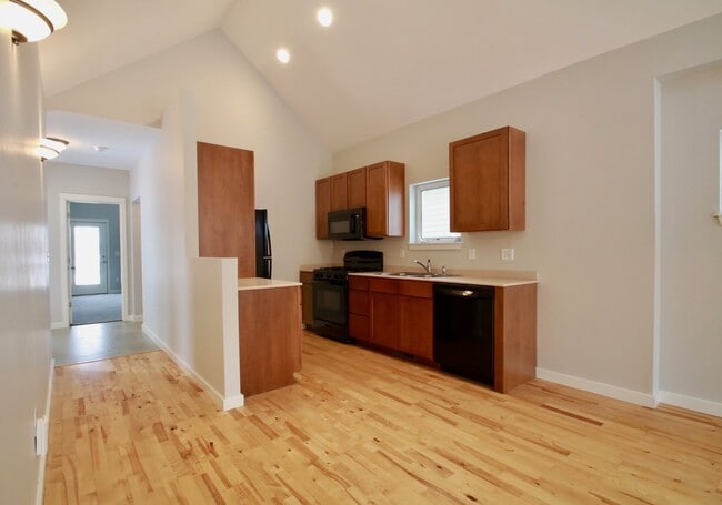 Photo - Adorable Single-Family Home in Valley West!!