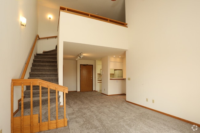 2BR, 2BA - Loft