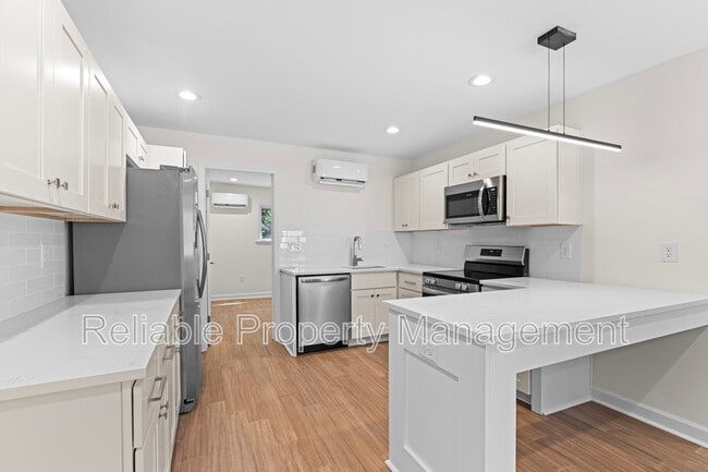 Photo - 1309 Hudson Ave Unit A5