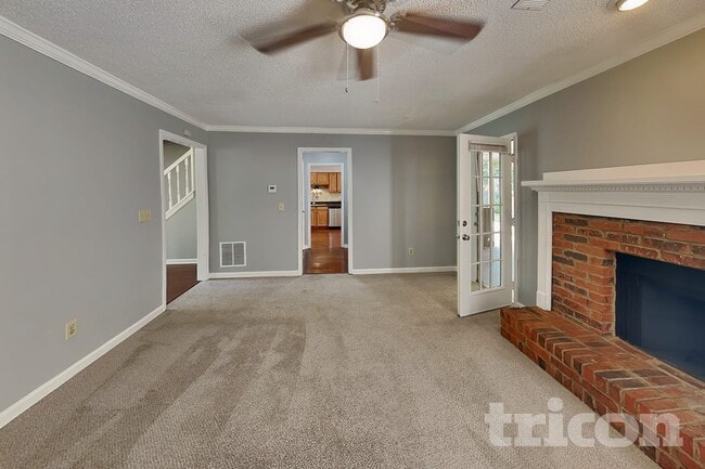 4981 Brownwood Dr
