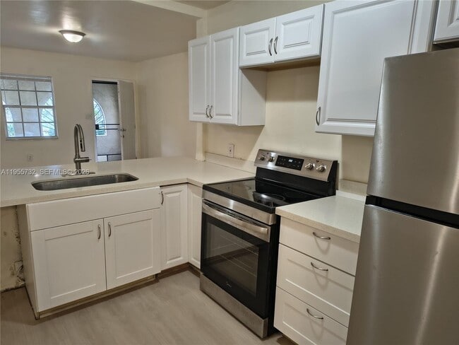 Photo - 1030 NW 106th St