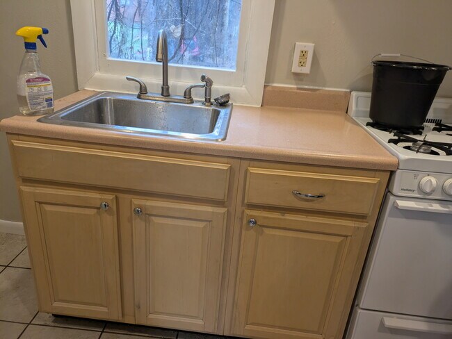 Photo - 306 Blair St