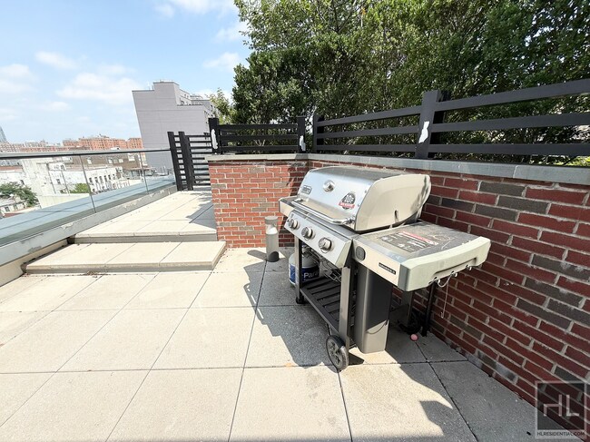 Photo - EAST 2ND ST Unit 8B