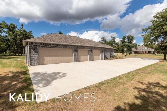 Photo - 1679 Kalidy Dr