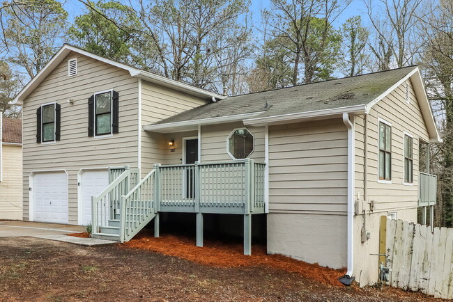 Photo - 4173 Woodcrest Dr