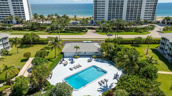 Photo - 2700 Banyan Rd Unit 23