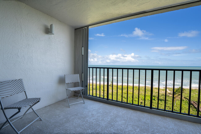 Building Photo - 3120 N Hwy A1A Unit 1004 Rental