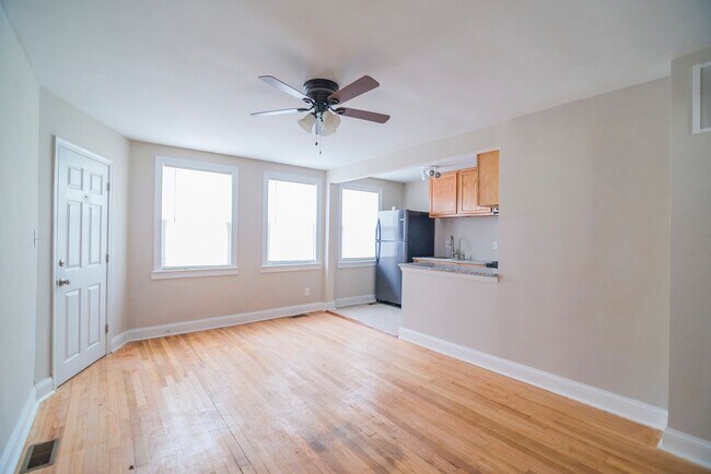 Photo - 1653 Northgate Rd Unit 2
