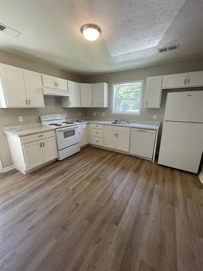 Photo - 1831 Schaffer St