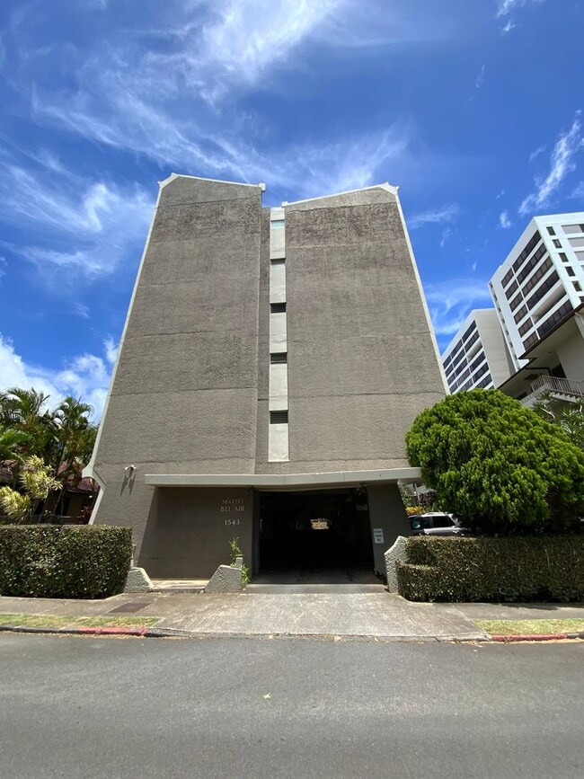 Makiki Bel-Aire - 1 BEDROOM/1 PARKING - Makiki Bel-Aire - 1 BEDROOM/1 PARKING Unidad 405 Rental
