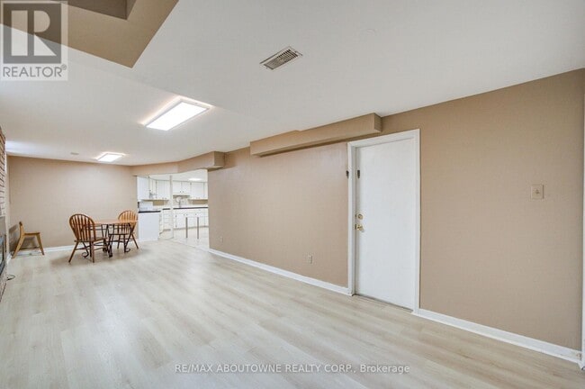 Photo - 1156 Old Colony Rd